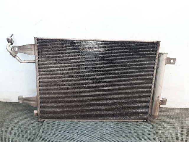 MR568975 Condensador de aire acondicionado  comprar en Reus