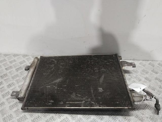 MITSUBISHI MR568975 Condensador de aire acondicionado  disponible Valladolid