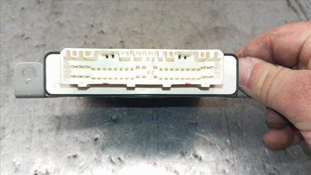 MR580114 MITSUBISHI Módulo de control de tracción total  en stock Gandía