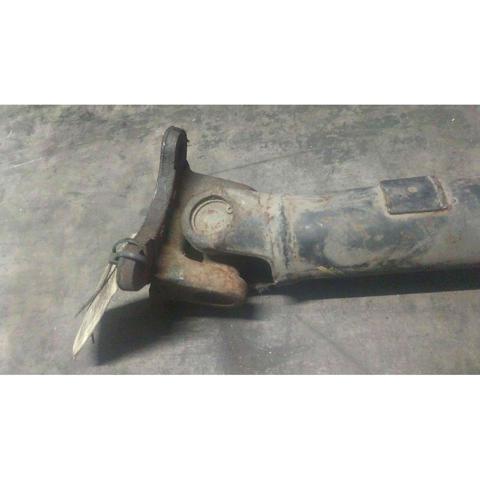 MITSUBISHI MR580389 Árbol de transmisión delantero  disponible Valladolid