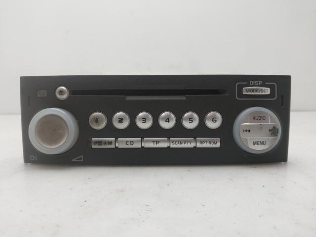 Radio para Mitsubishi Colt Z3A