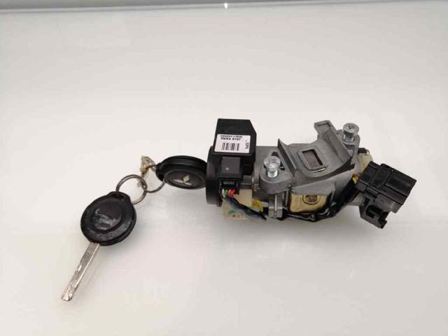MR587813 Mitsubishi