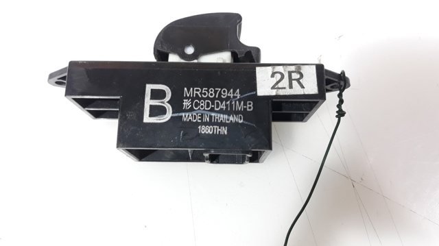 Mando elevalunas delantero derecho para mitsubishi outlander (cw0) motion 2wd 4n14 MR587944