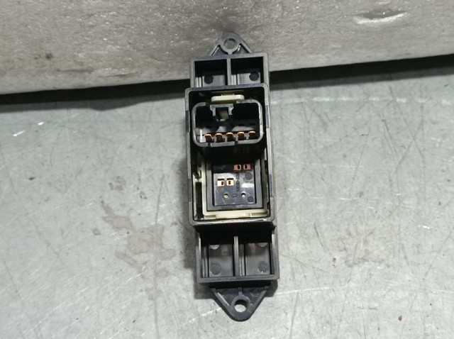 MR587944 Unidad de control de elevalunas delantero derecho  comprar en Zaragoza