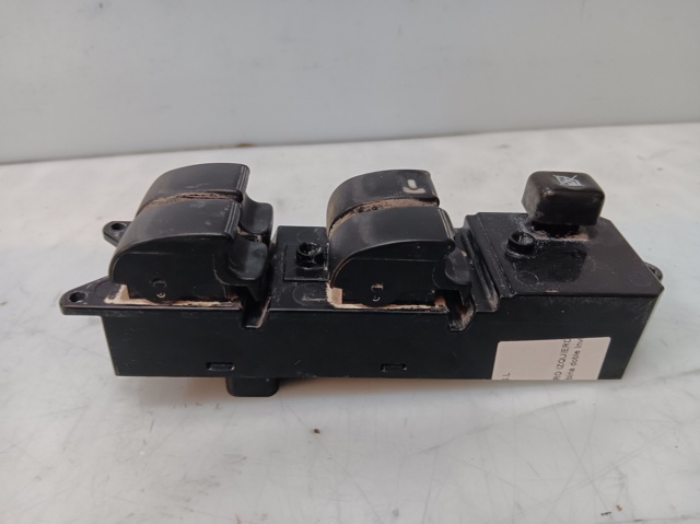 Unidad de control elevalunas delantera izquierda MR587952 MITSUBISHI