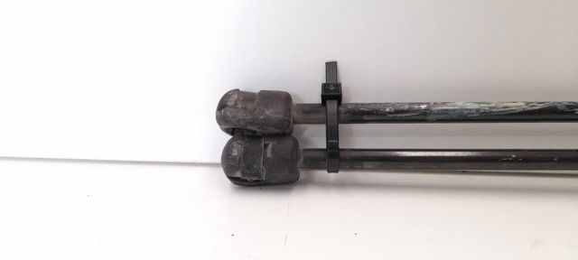 MR959243 MITSUBISHI Amortiguador maletero comprar Alcalá