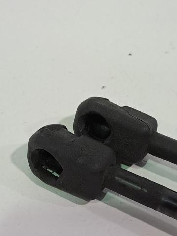 MR959243 Amortiguador maletero  en stock Sabadell