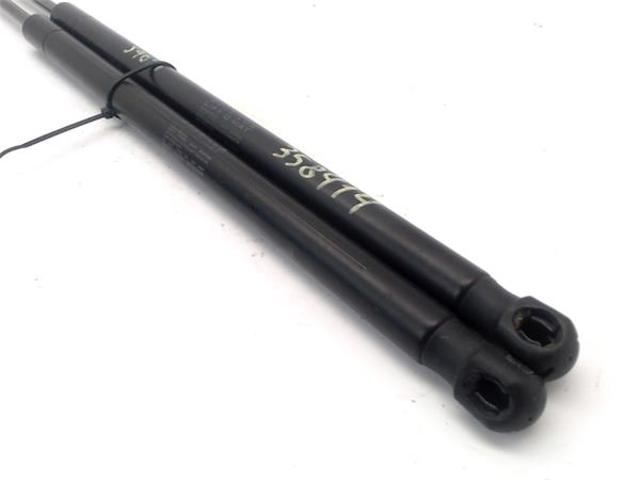 MR959247 Amortiguador de la tapa del maletero  disponible Málaga