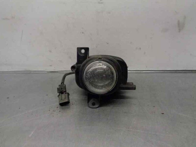 Faro antiniebla derecho MR972456 Mitsubishi