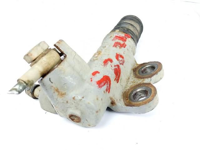 MR980832 MITSUBISHI Bombin de embrague comprar Alcalá