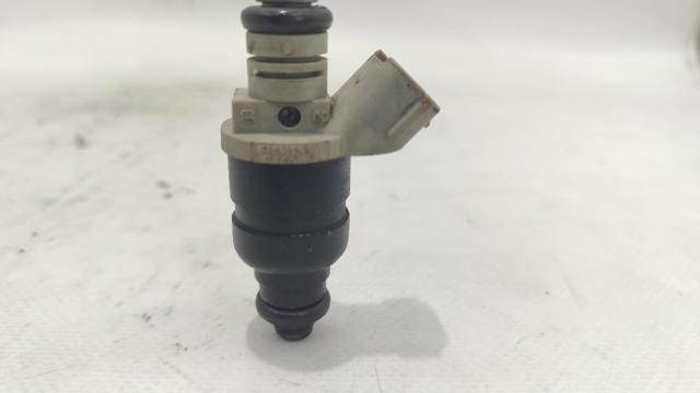 MR988977 Mercedes