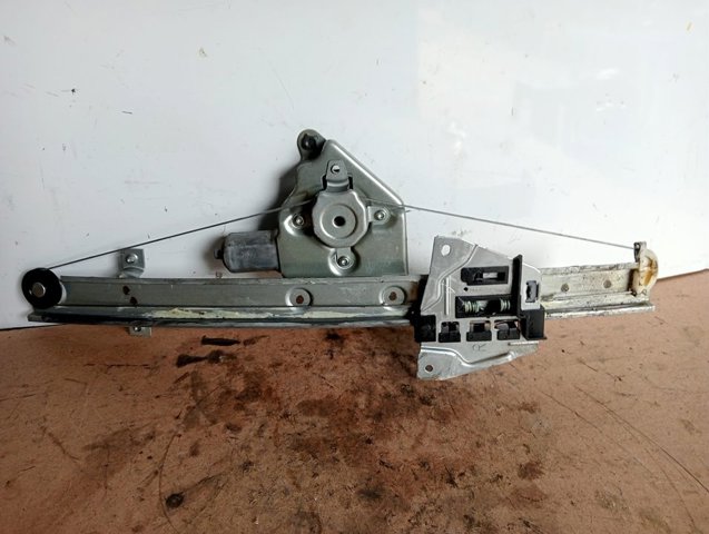 MR989947 Mitsubishi