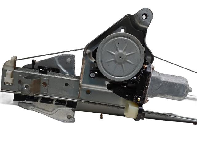 MR989947 MITSUBISHI Motor del elevalunas de la puerta trasera derecha comprar Madrid