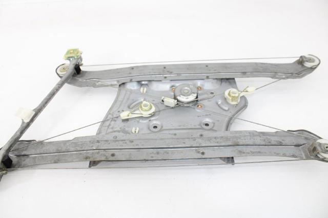 MR989948 MITSUBISHI Motor del elevalunas de la puerta trasera izquierda comprar Bilbao