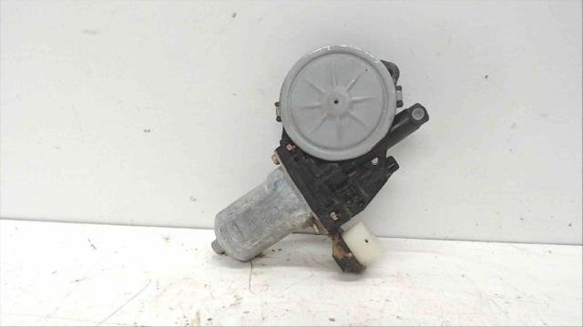 MR989948 MITSUBISHI Motor del elevalunas de la puerta trasera izquierda  comprar en Lleida