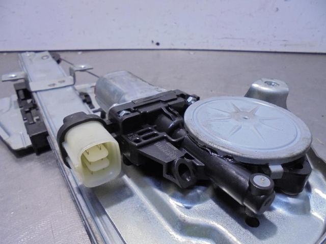 MR989948 Motor del elevalunas de la puerta trasera izquierda comprar Sevilla