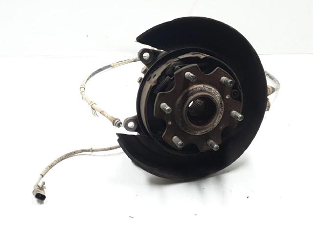 Muñón de eje, cuerpo del eje, trasero izquierdo  MR992532 MITSUBISHI