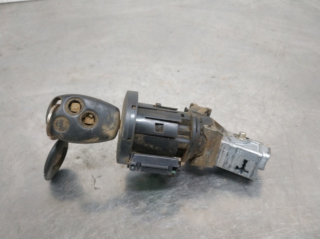 RENAULT N0502060 Bombín de arranque comprar Tarragona