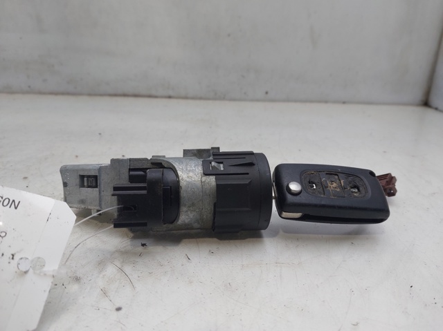 PEUGEOT N0502073  en stock Salamanca