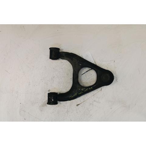 Brazo superior derecho de la suspensión delantera N06834200 MAZDA