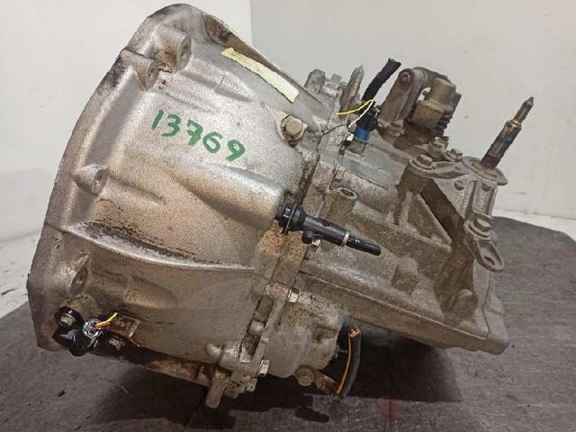 Caja de cambios mecánica, completa Nissan Primera P12