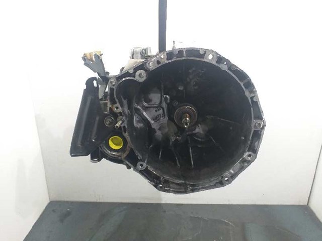 Caja de cambios mecánica, completa Nissan Primera P12