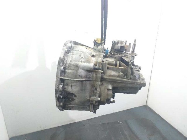 Caja de cambios mecánica, completa Nissan Primera P12