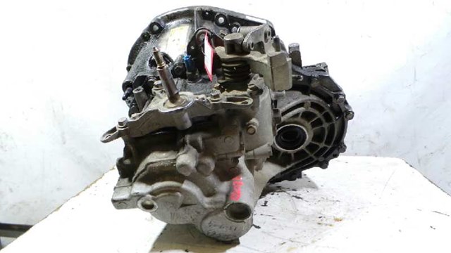 Caja de cambios mecánica, completa Nissan Primera P12