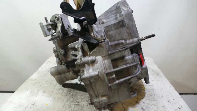 Caja de cambios mecánica, completa Nissan Primera P12
