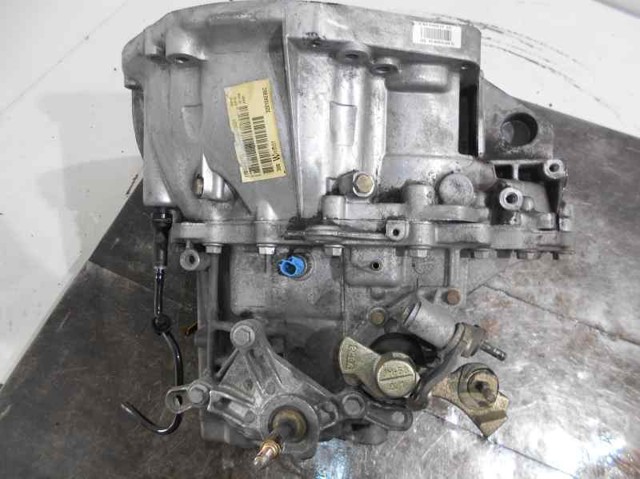 Caja de cambios mecánica, completa Nissan Primera P12