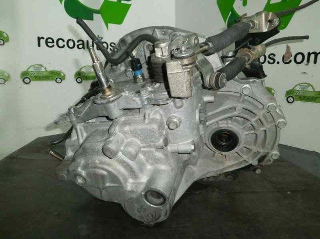 Caja de cambios mecánica, completa Nissan Primera P12