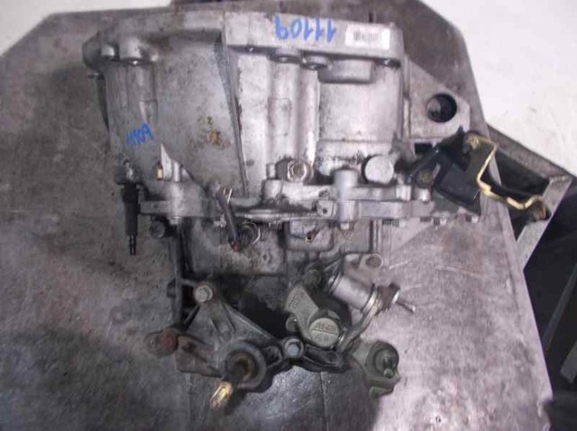 Caja de cambios mecánica, completa Nissan Primera P12