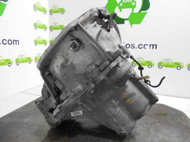 Caja de cambios mecánica, completa Nissan Primera P12