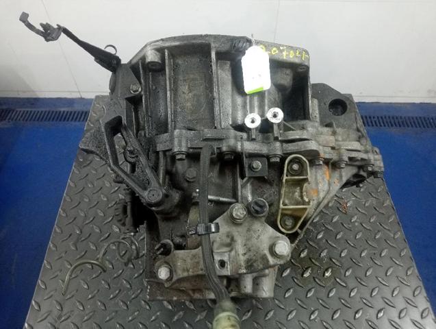 ND4001 RENAULT Caja de cambios manual completa  disponible Alicante