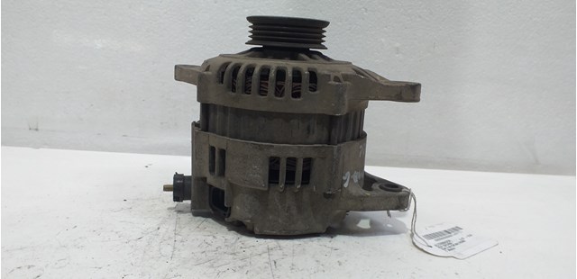 HYUNDAI OK30C18300 Alternador comprar Barcelona