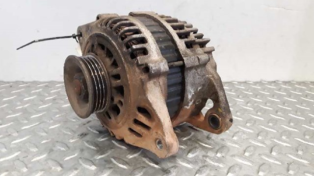 HYUNDAI OK30C18300 Alternador  comprar en Murcia