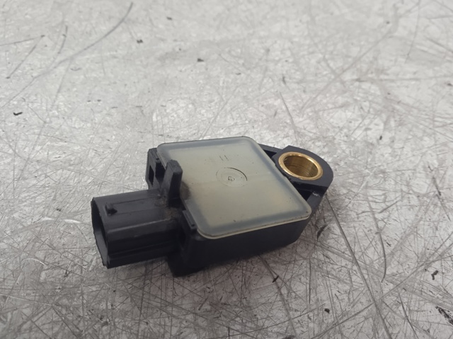 P04896061AA Sensor de airbag delantero  en stock Granada