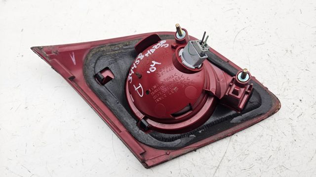 P2913R MAZDA Piloto trasero interior derecho  comprar en Oviedo