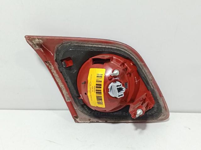 P2913R MAZDA Piloto trasero interior derecho comprar Madrid