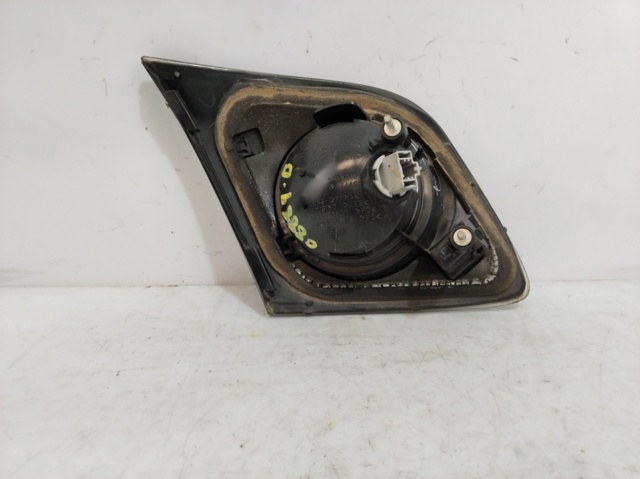 P2913R MAZDA Piloto trasero interior derecho  comprar en Lleida