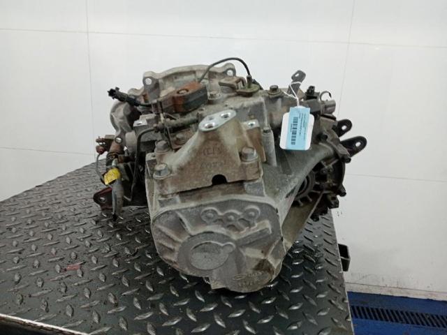 Precio del repuesto Caja de cambios manual Rio II hatchback