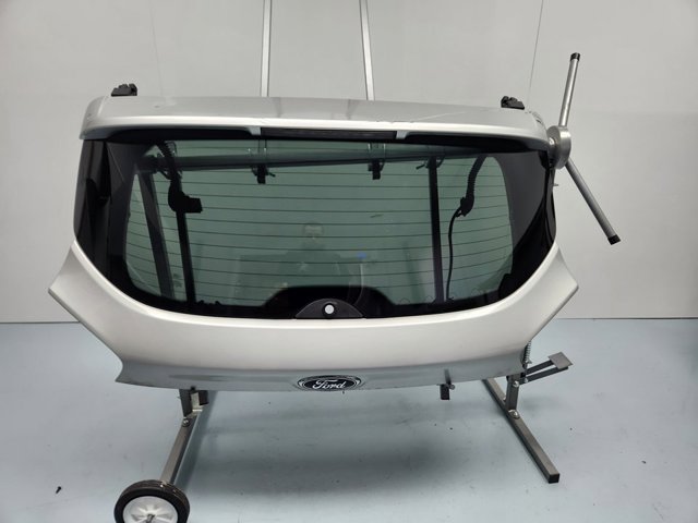 Puerta de maletero Ford Kuga I SUV comprar en España