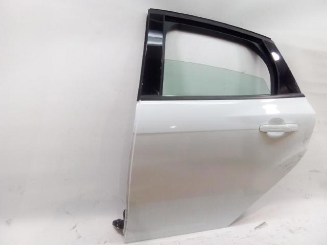 FORD PBM51A24631BF Tapa del maletero  comprar en Ponferrada