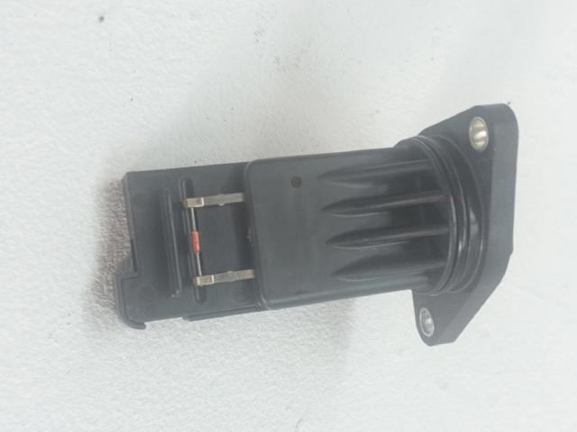 MAZDA PE0113215 Sensor de flujo de masa de aire  disponible España