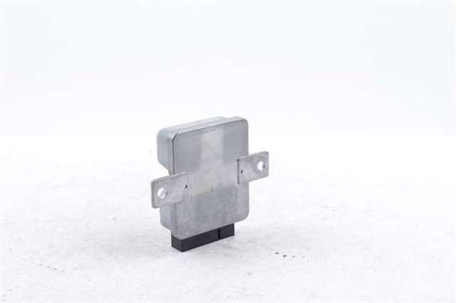MAZDA PE0218561 Módulo de control del motor de la bomba de combustible comprar Barcelona