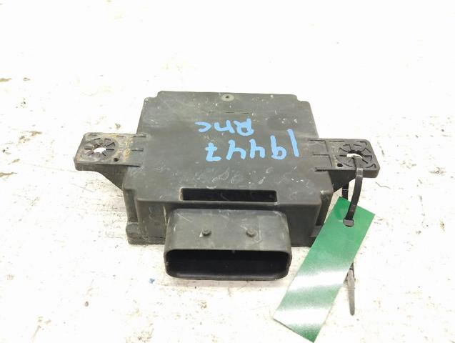PE0318572 MAZDA Módulo de control de red de a bordo  en stock Huelva