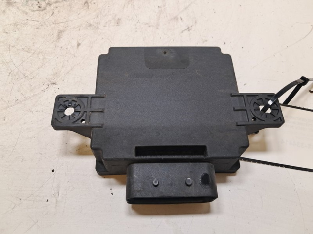 PE0318572 MAZDA Módulo de control de red de a bordo  comprar en Oviedo