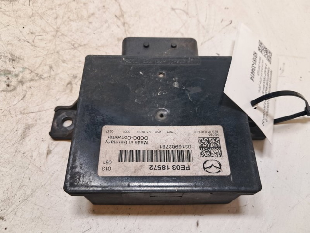 PE0318572 Módulo de control de red de a bordo  comprar en Zaragoza