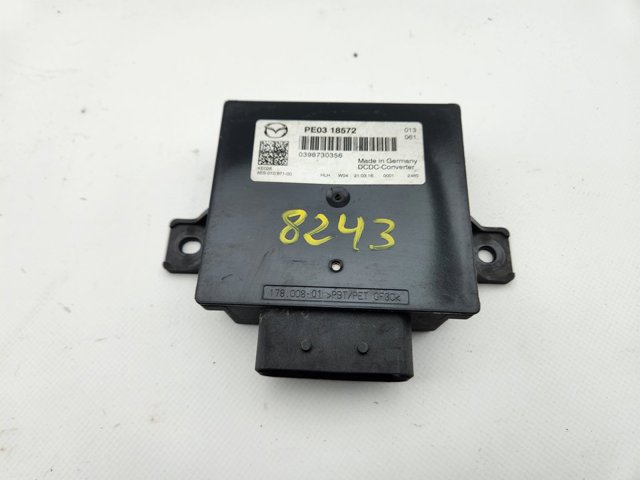 PE0318572 Mazda
