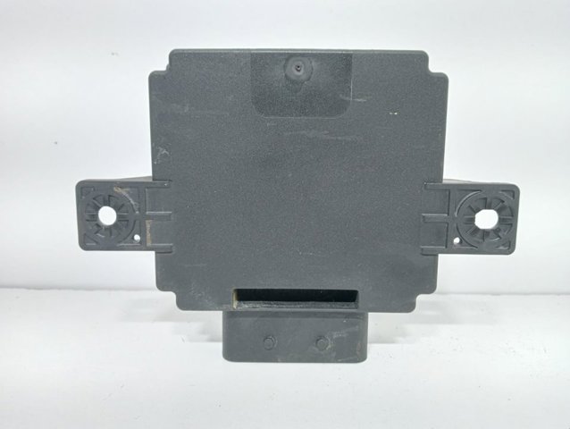 PE0318572 Mazda